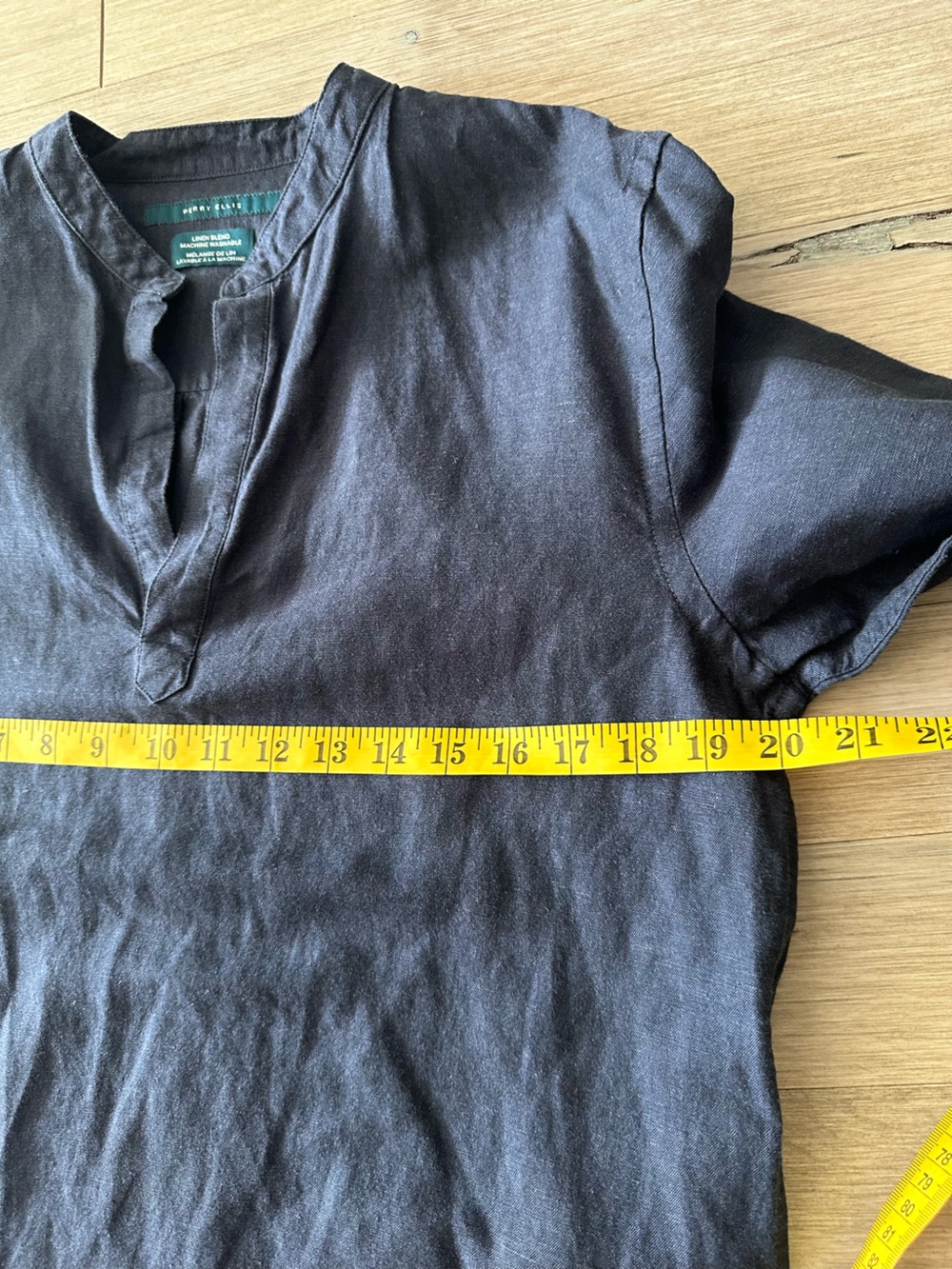 Perry Ellis Linen Cotton Navy V Neck Shirt Size Small - Picture 6 of 7